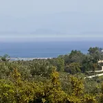 Villa The Editor's - Member Of Spiritual Living Corfu