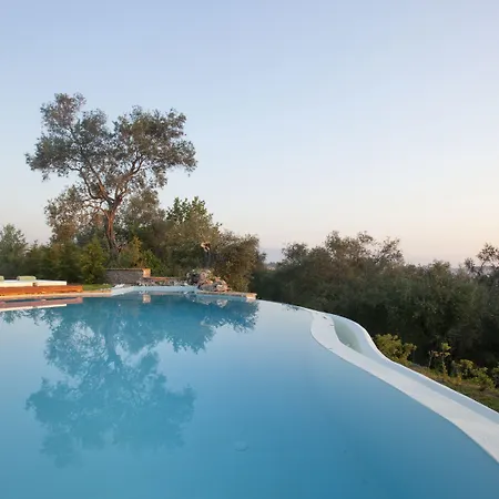 The Editor's - Member Of Spiritual Living Corfu Villa *